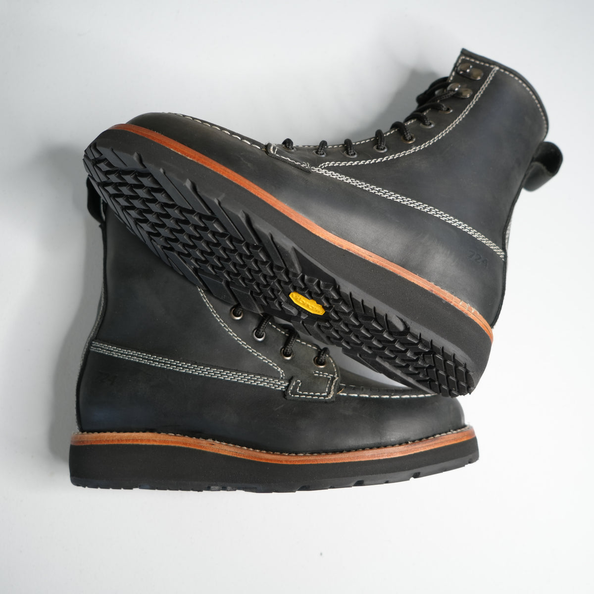 Vibram 1330 NEWPORTER