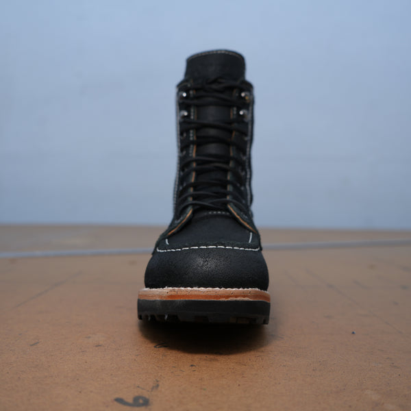 Bristow 8 Inch | Oiled Black Rough Out